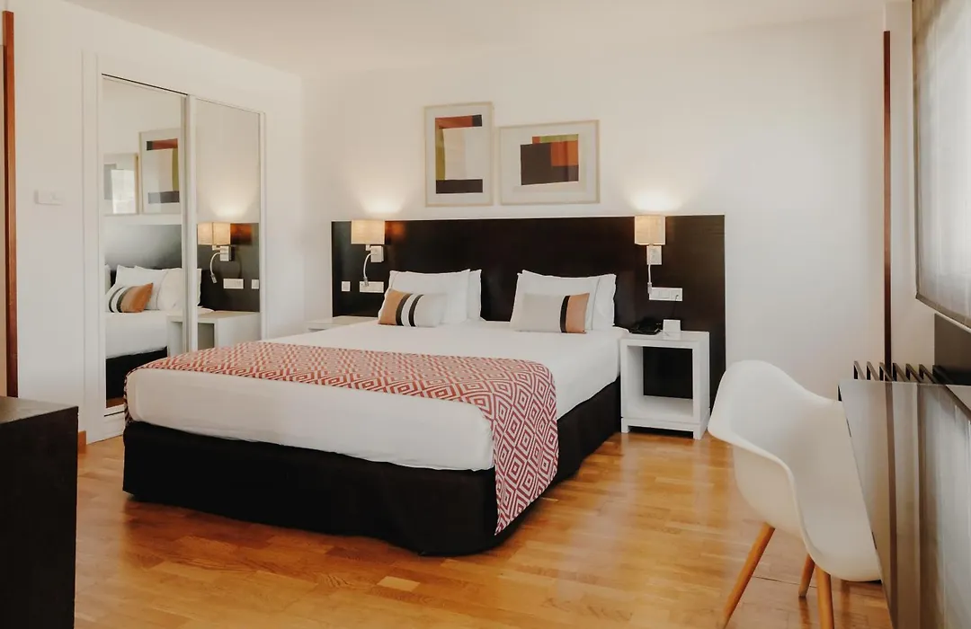 Rafaelhoteles Atocha-1